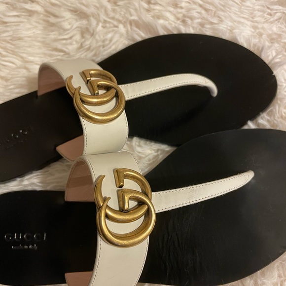 Gucci GG T-Strap Sandal - Picture 3 of 6